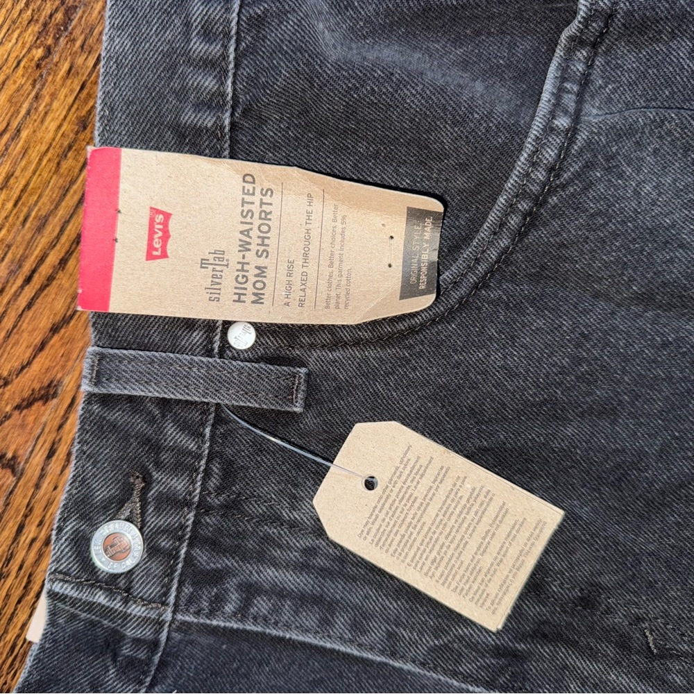 Levi's Black High-Waisted shorts
